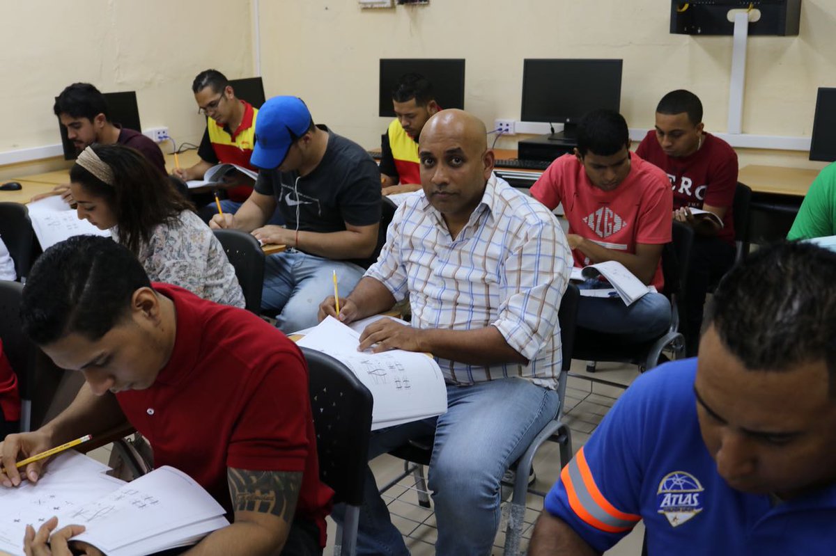 InadehOficial's tweet image. INADEH de Tocumen, recibe a más de 146 participantes inscritos en los cursos de Logística, para realizar la prueba Psicológica, requisito para poder ingresar. @Mitradel @MiDiarioPanama @elsiglodigital @sertvnoticias @panamapacifico #UnMejorInadeh