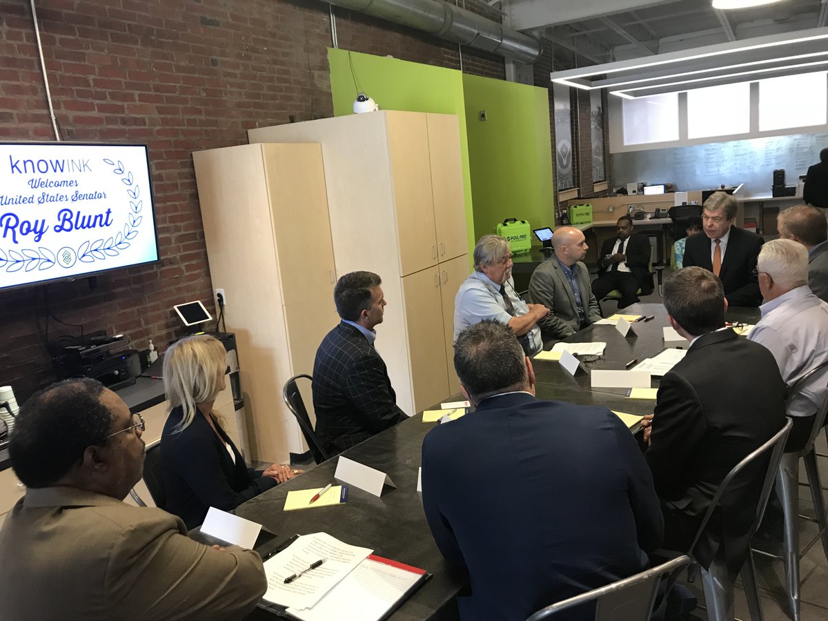 RoyBlunt's tweet photo. The #TaxCutsAndJobsAct has been a win for #smallbiz - like @PollPad in #STL. I sat down w/ entrepreneurs, small business owners &amp; local leaders at KNOWiNK to talk about how #taxreform is strengthening our economy https://t.co/suzcqe7C5x