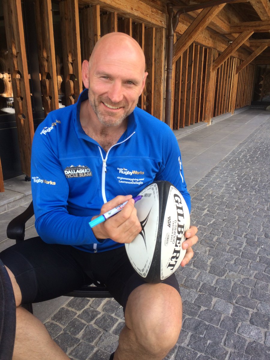 F_Persyn's tweet photo. Today I met #rugby powerhouse @dallaglio8 in #verbier who's cycling from Evian (FR) to Split (HR) #dallagliocycleslam to raise money for #dallaglioRW. He was so kind to sign a ball and shirt which I'll be auctioning this summer to raise money for his foundation. Stay tuned https://t.co/lJ14MGoWwe