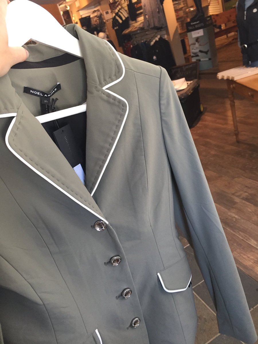 TheTack_Shoppe's tweet photo. Ok I am actually obsessed with this jacket, photos don’t do it justice either. It’s such a pretty colour and the fit is AMAZING 😱 @asmarequestrian https://t.co/CsTbcCrZqK
