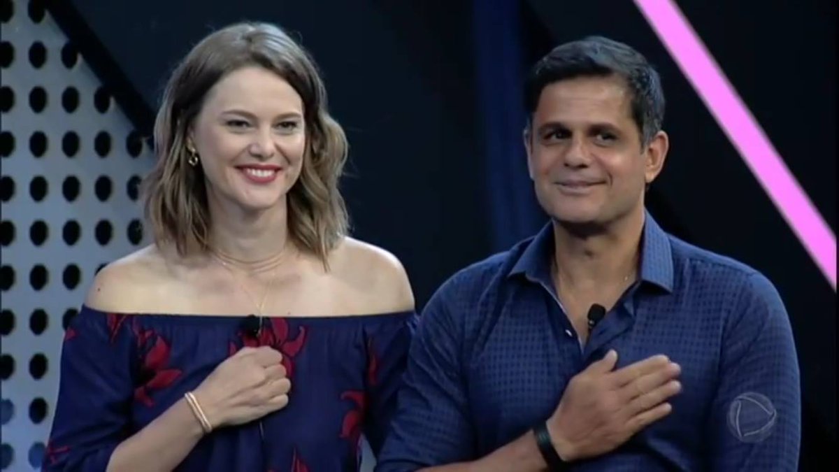 liegefansworld's tweet photo. Oba!!! Repescagem hoje as 22:00 se preparem pra votar muito #LiDré pq nosso casal tem que voltar #PowerCoupleBrasil @liegemuller @andredimauro
#CASALPOWER Liege e Andre #VIVAOAMOR #VIVAHONESTIDADE #PowerCoupleBrasil #PowerCoupleBr #RepescagemPowerCouple https://t.co/fL7DGSZ9dW