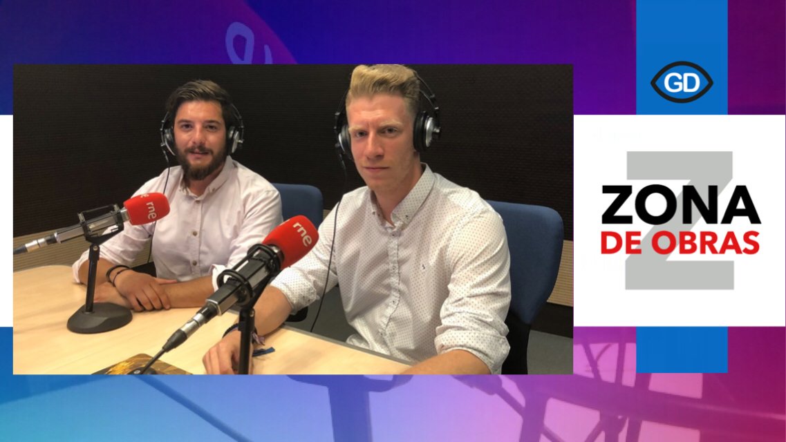podriaserpeorrn's tweet photo. En la "Zona de obras", con @verkami, hablamos con los ingenieros Jesús Romero Cerdán y Raphael Trautmann sobre @Hexaradix. Un jardín que permitirá controlar a distancia y con el teléfono móvil el estado de las plantas que tenemos en casa. Únete: https://t.co/LC5499DMkL https://t.co/2LaOOFQGBD