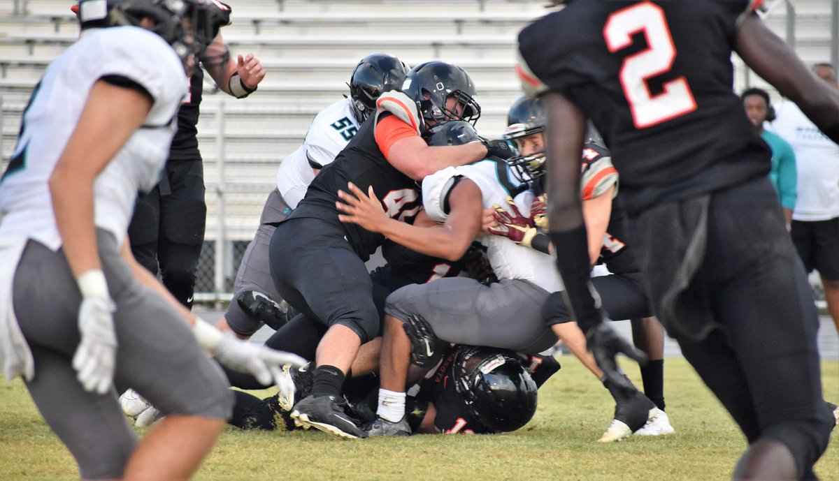 MyRecruitBoard's tweet photo. RT @zacsmith49: Spring Game #ReturnThePride #NewEra #Surge19 https://t.co/ypuEaQJgRD https://t.co/CUe5rnWQnX