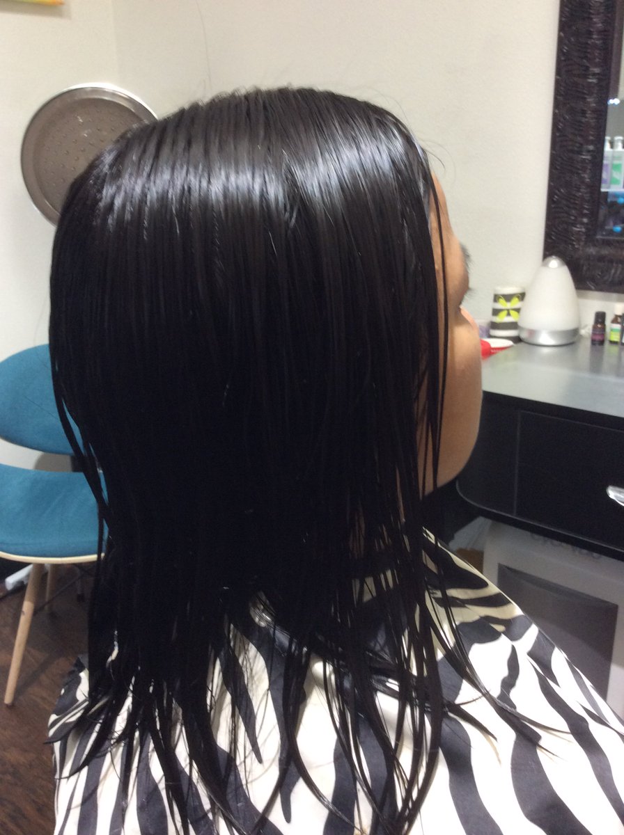 Bobbiscolor's tweet photo. Before and after - new summer doo. #BobbisColor #newhairnewyou #timeforachange #summertime #makeachange #thinkoutsidethebox https://t.co/LQFkw9Me6Q
