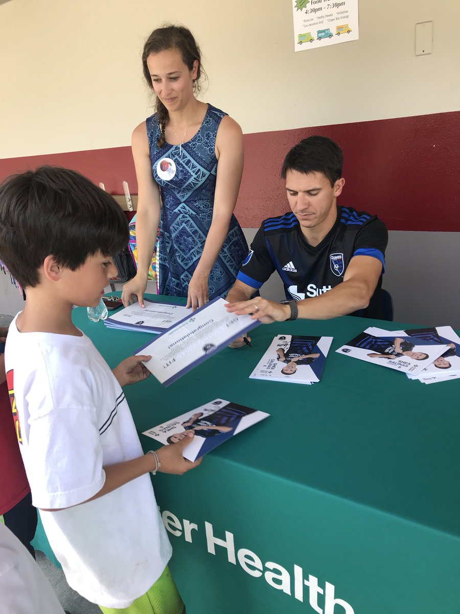 Thank you @SJEarthquakes and @SalinasSJ11 for visiting us at Carlton! @Mrs_C_Almario #usdlearns @CarltonAvenue