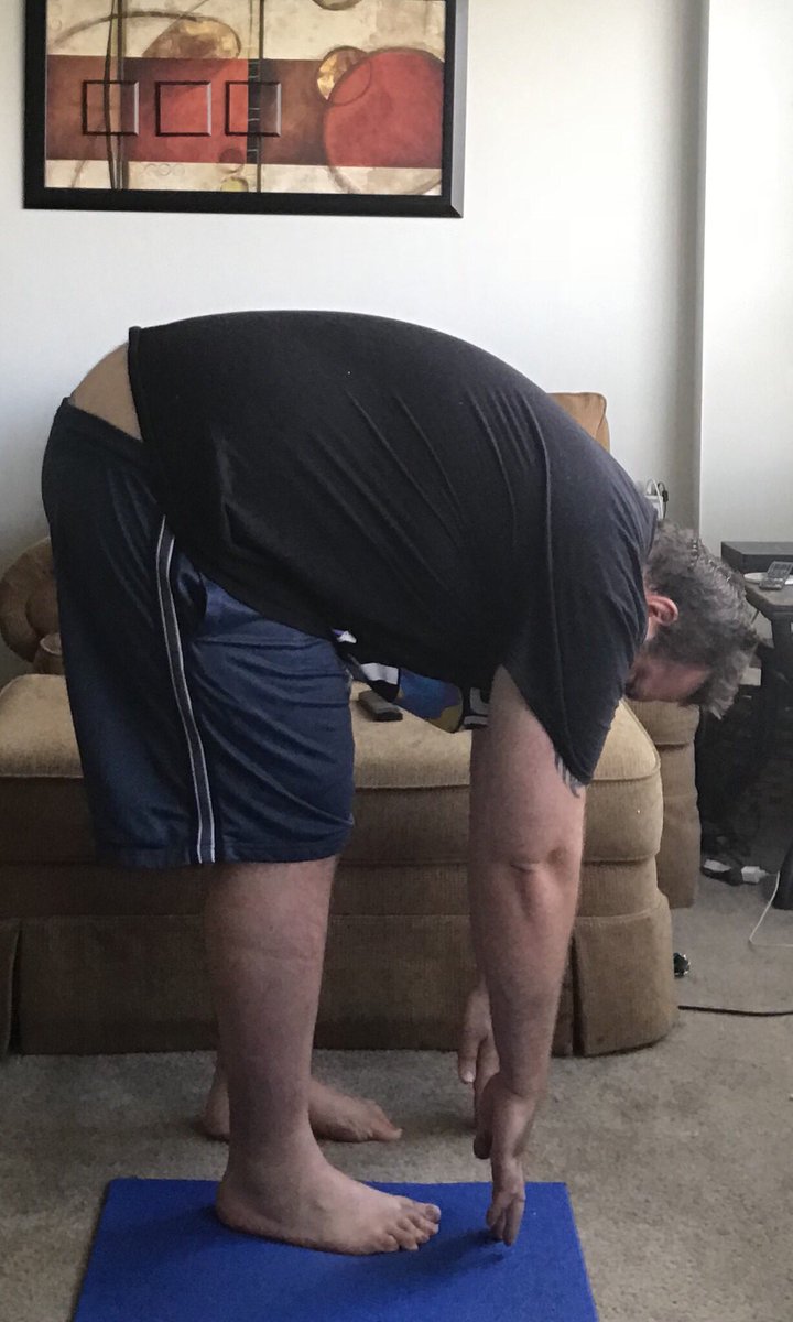PhilBosch's tweet image. I’m allowing myself to be vulnerable. Almost 6 months in, I’ll keep saying it.. @DDPYoga works. 60 Down, 90 to go. @RealDDP is a great motivator. #ddpyogaworks #Unstoppable #GettingStronger #OwningMyLife #LetsWork #EnjoyingTheMoment