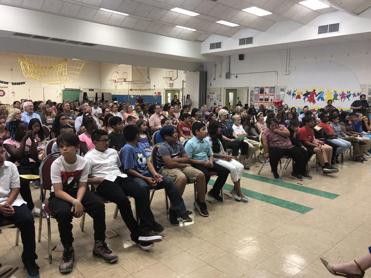 alengnickhall's tweet photo. We are proud of you!! #AISDproud https://t.co/Snb6e1ATan