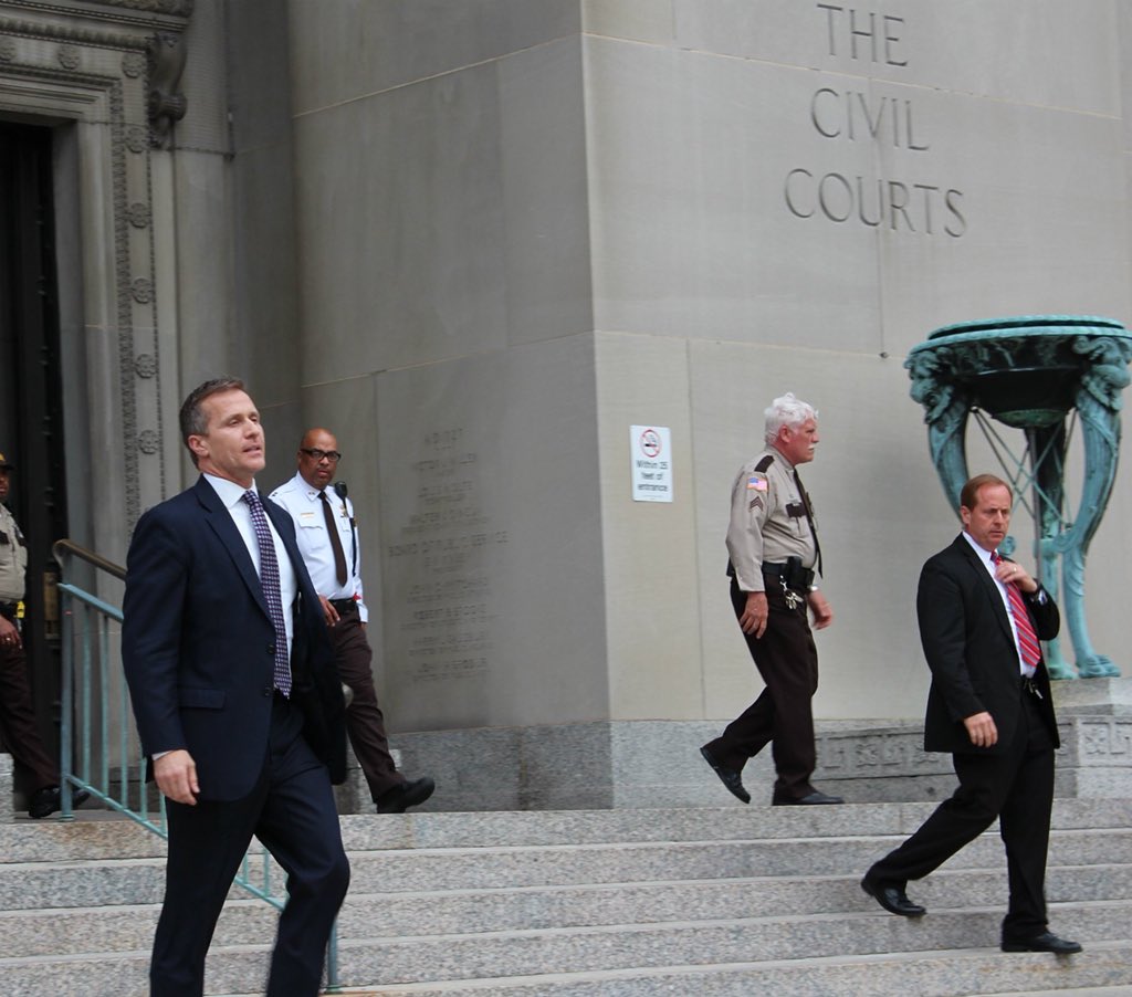 View image on Twitter