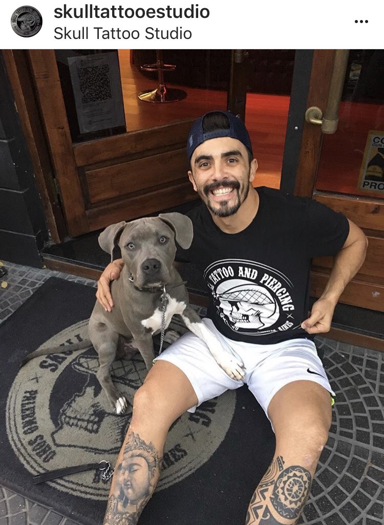 karichris's tweet photo. @ferBertona22 y Pomelo 🐶🤗 ...Amigo de la casa! Sos un genio. Gracias por la visita ❤️ https://t.co/rsbGPZYCf4