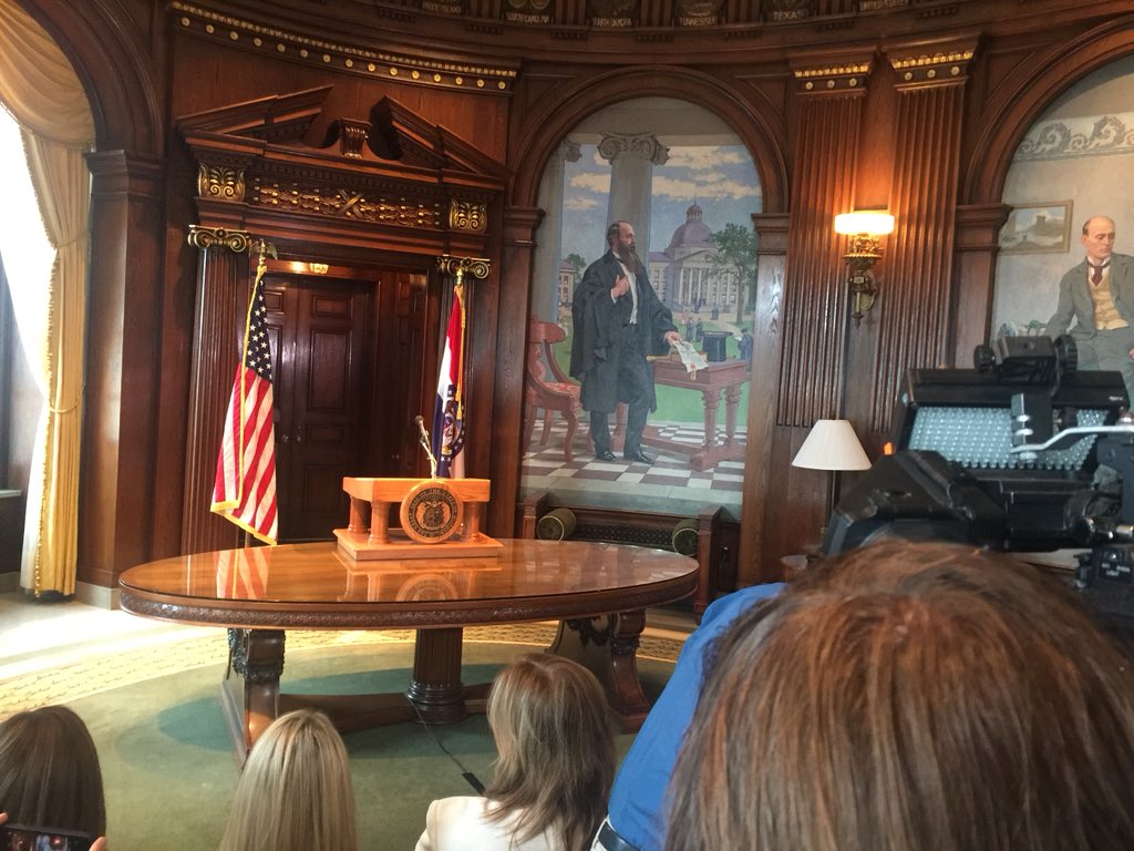 KCMikeMahoney's tweet photo. Inside the Governor’s ceremonial office awaiting what is believed to be Eric Greitens resignation as Governor. #GovernorGreitens https://t.co/pjHhLaSJ7h