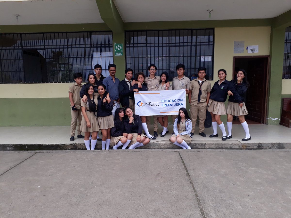 afaustom's tweet photo. 28-05-2018: En #Chinchipe #Zumba #ZamoraChinchipe, muy satisfactorio el proceso el #ProgramaEducacionFinanciera; gracias por la participación, #ColegioZumba el trabajo articulado fortalece las habilidades y destrezas de los beneficiarios @GabrielVacacela @encafili @LojaPropone https://t.co/LUqiBK5ikF