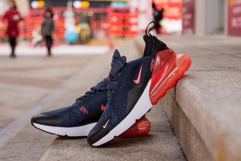 Kicks Under Cost Nike Air Max 270 Blue Red On Sale For 130 Shipped Use Code Cost T Co J4qs29vves