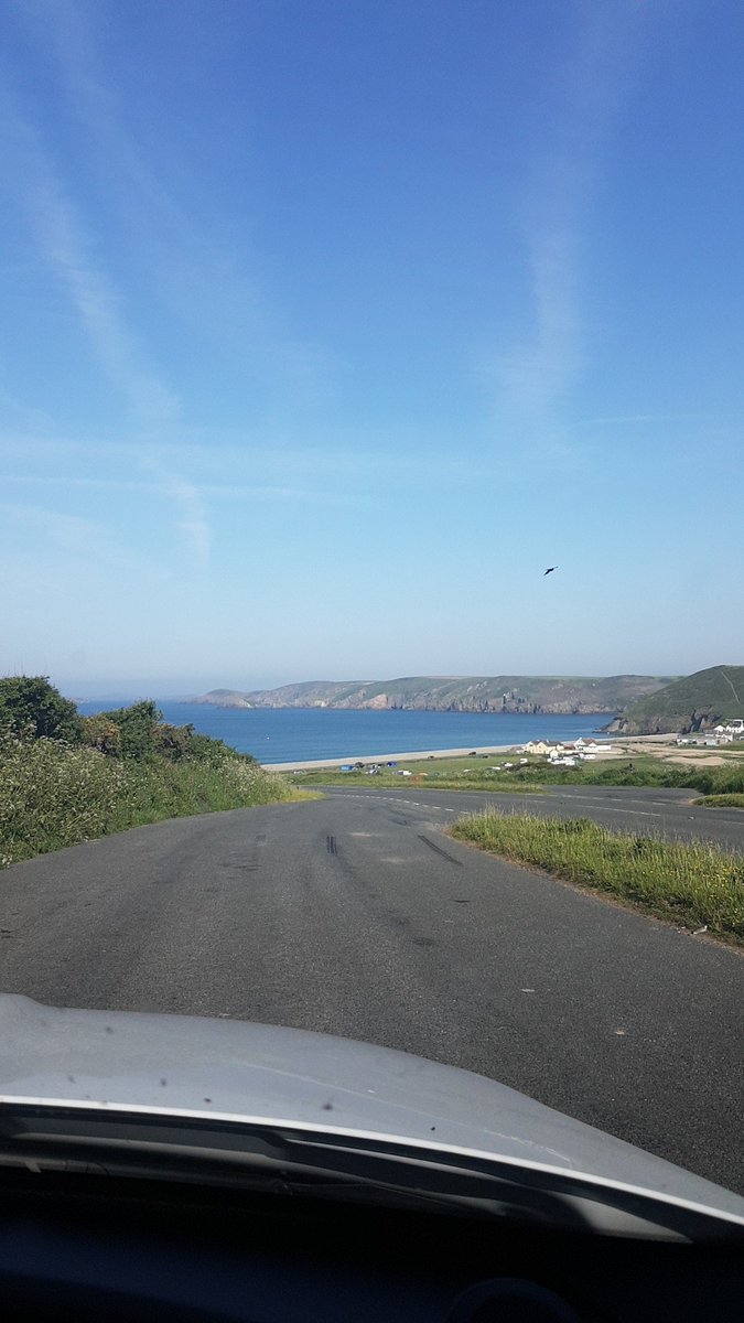 MrsH_Preston's tweet photo. If only my daily commute in to work was as spectacular as today... Helping Hands 2018 @wellpharmacy St David's https://t.co/BLtFA7fNqs