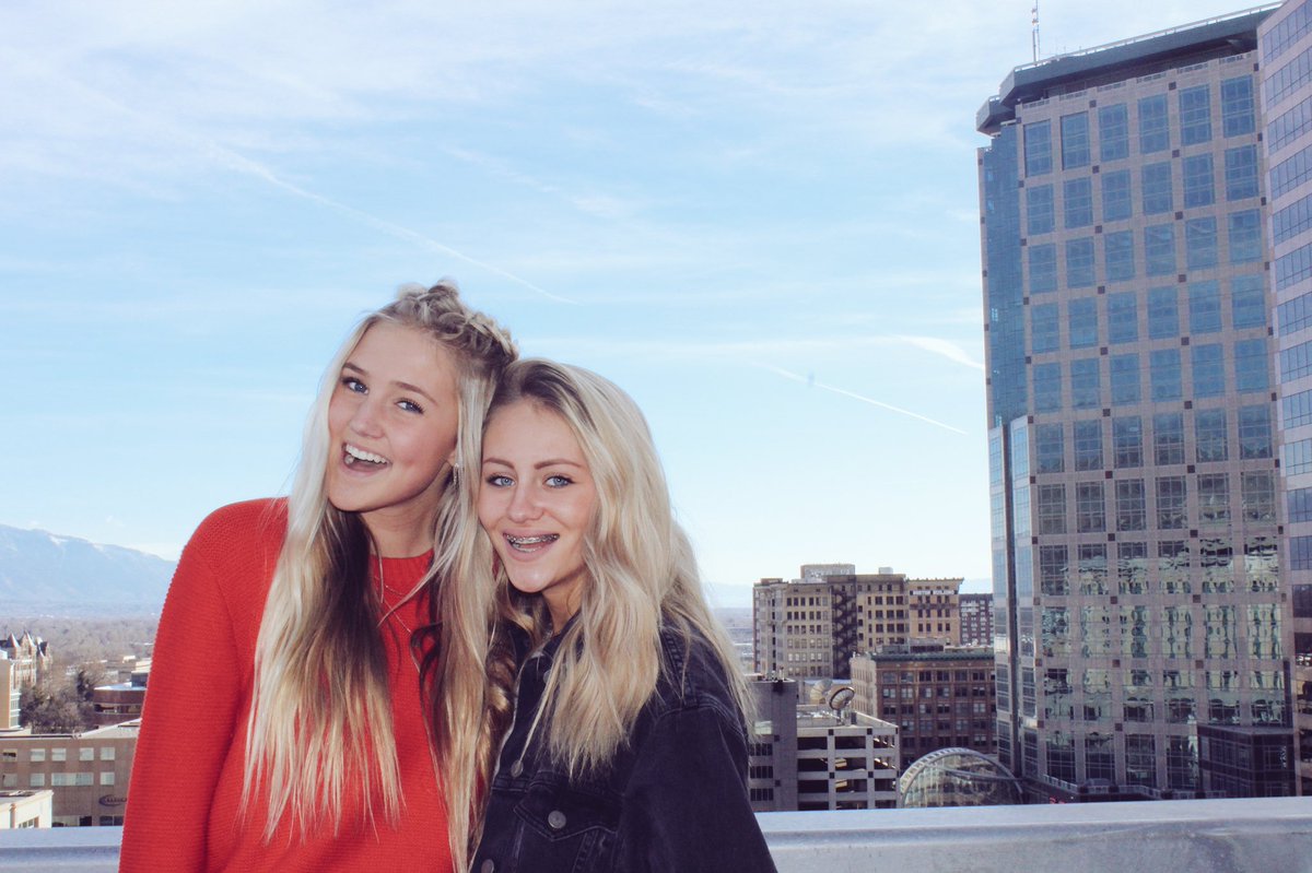 aubreymay784's tweet photo. happy birthday elle belle you are so beautiful inside and out. thank you for all the good times 💓 @christensenelle https://t.co/d7gcZHHyKv