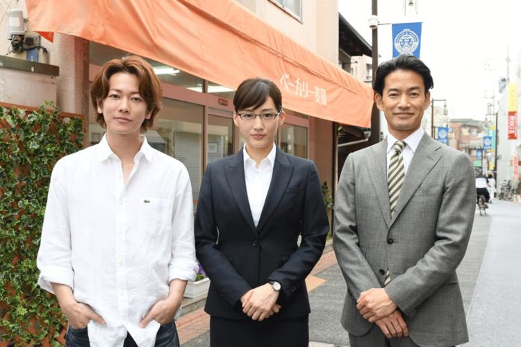 notkr_nolife's tweet photo. 佐藤健が綾瀬はるか、竹野内豊とドラマ「義母と娘のブルース」で共演（コメントあり） - 映画ナタリー
https://t.co/1XxHIhBhZN https://t.co/br1bamuhDk