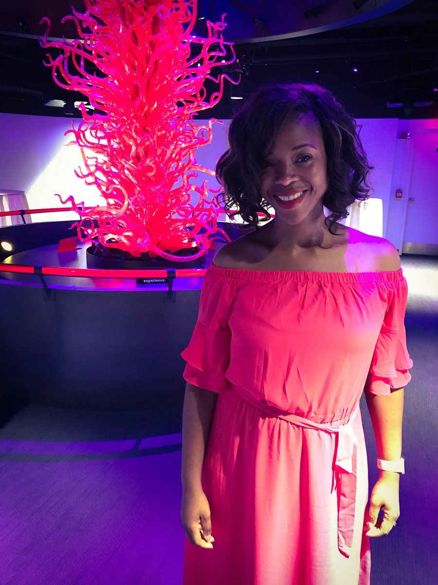 idpryan's tweet photo. Almost time for the @IDPUSA social! Thanks to @healthycoryn for organizing what will surely be a memorable evening for partners and friends at #NAFSA2018 https://t.co/AmXDYMP0wD