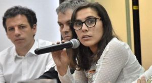 diputadosucr's tweet photo. "Típico de machirulos" @JosefaMendo al repudiar la violenta irrrupción de La Cámpora en el Concejo Deliberante del distrito bonaerense de Mercedes 👉https://t.co/J5mM3dp9Lu https://t.co/QRc5Rt2a7J