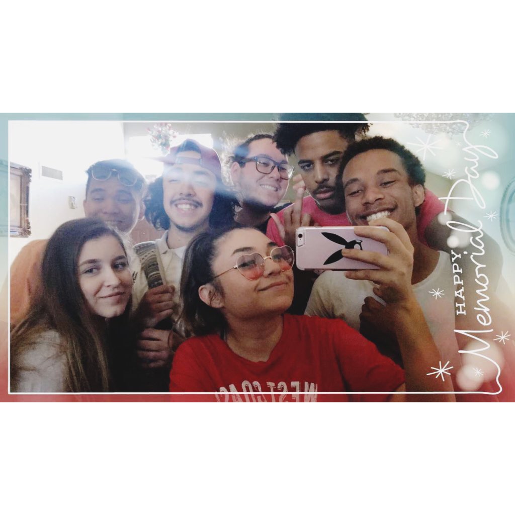 iKissedSafiree's tweet photo. With friends like these, who needs an army? 😏 #FreakyBoyz https://t.co/JmDAElgaTr