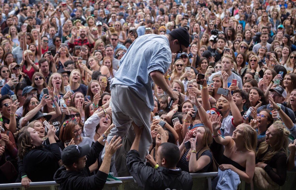 thisisLANY's tweet photo. played 3 festivals in 3 days. okc tonight for the first time and sold way tf out x https://t.co/yu3JPBPZth