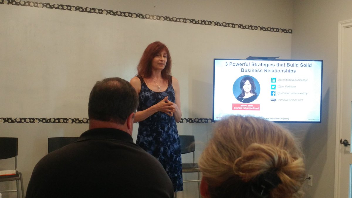 intheklane's tweet image. Getting truly great networking tips from @JenniferBeale @amorvitainc #unnetworking