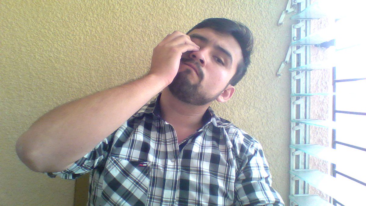 El padre de juanito. tweet media