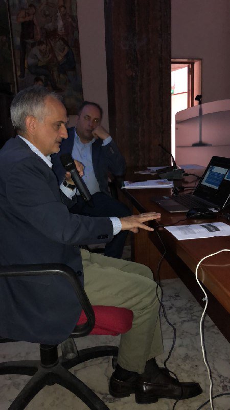digitalepop's tweet photo. "Open Data e partecipazione" è il tema della conferenza in corso a Cosenza in occasione del #PASocial day. https://t.co/75TOzlPP6y