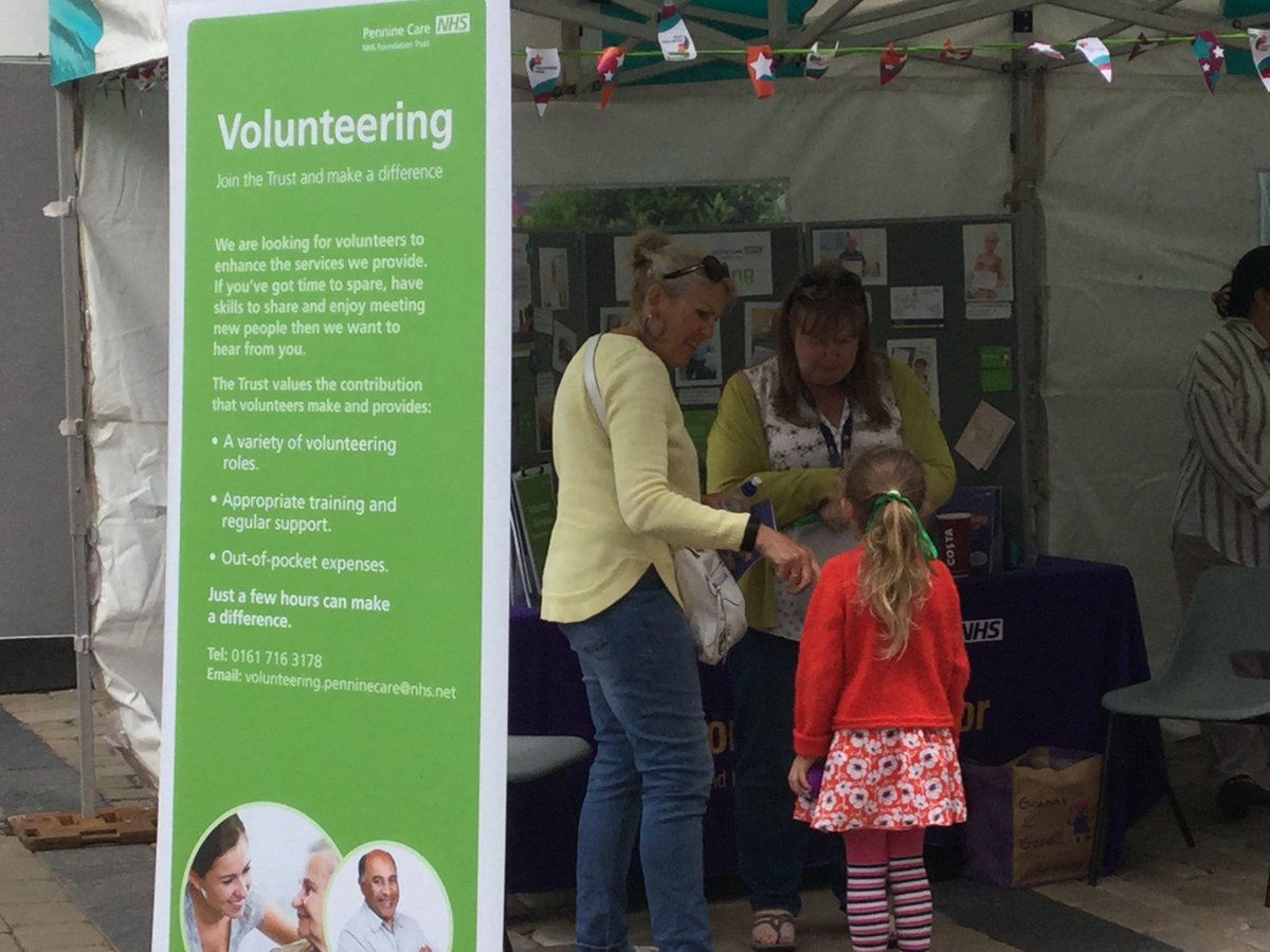 KirstieHealey's tweet photo. To celebrate Volunteers Week, Come on down to Oldham Town Centre today to see how you can make a difference in your community by volunteering. @PennineCareNHS @WeActTogether @uk_navsm @NCVOvolunteers @VolunteersWeek #pcftthankyou @NHSat70 https://t.co/2an6LUCYEI