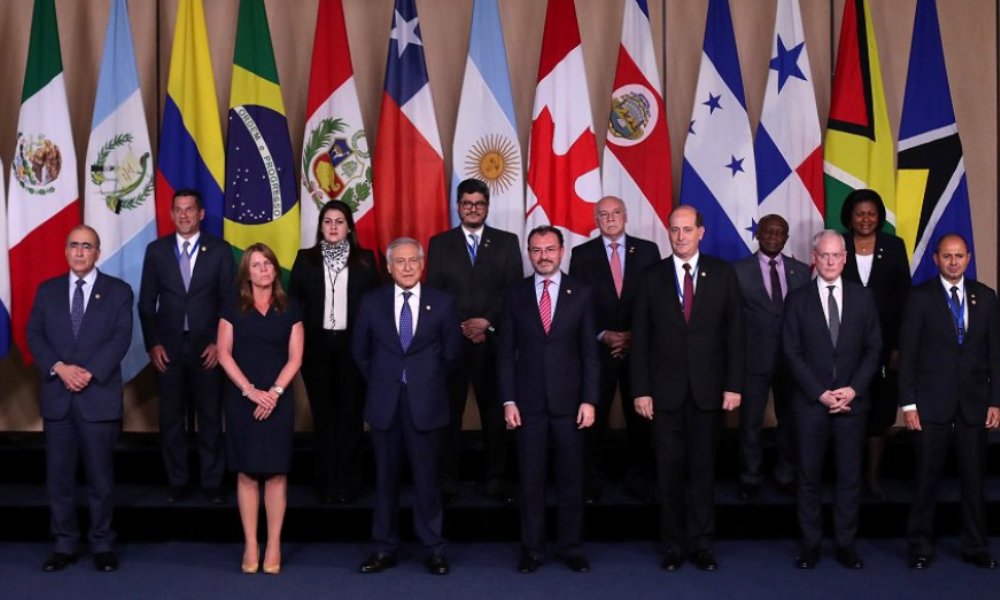 fernand08f1's tweet photo. Decidimos Irnos de la OEA no nos pudieron echar y así quedará registrado en la historia! El último que apague la luz #OEAVenezuelaSeRespeta https://t.co/CPp7hU7i01