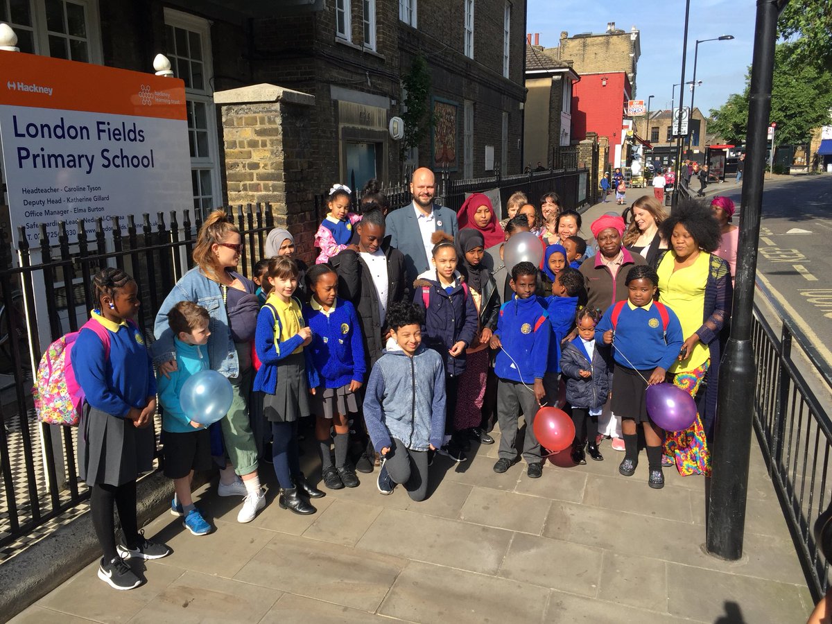 Hackney Council This Morning We Launched Hackney S Fifth School Street At London Fields Primary School Only Pedestrians And Cyclists Will Be Able To Access Westgate St Between Sheep Lane And