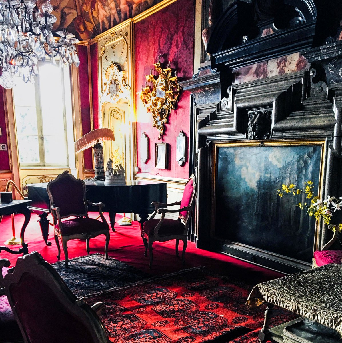 angelion61's tweet photo. #italy 🇮🇹 #IlikeItaly
Afternoons between history and luxury 💎 #palazzoterzi
#thelionqueen #influencer #igers #buzzinstagramers #topinfluencer #dutble #tpod #atalantaworld #travel #mytravelgram #tourism #travelgram #thediscoverer #bergamo #bergamoalta #lombardia #6giugno https://t.co/kVpTBG1jJM