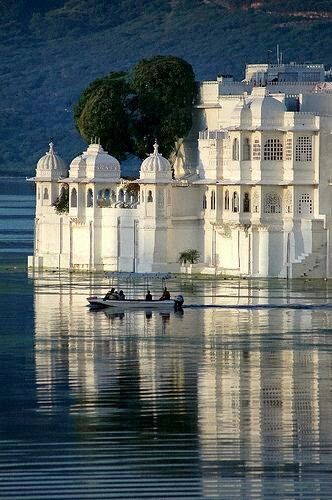 TrishaParikh's tweet photo. With its beautiful architecture, this city is known as the White City, Can you guess the name?  Tag the person you wanna visit this one with.
Pic Courtesy: Pinterest
https://t.co/HeH6NsptCl
 #cities #vacationmode #fashion  #ThursdayThought https://t.co/hq97wRRuZW