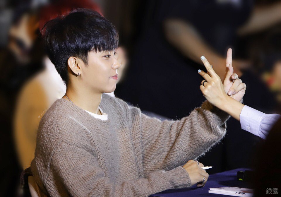 boysavetheirfan's tweet photo. 78. 젝스키스 은지원 https://t.co/qdAf1V3UTK