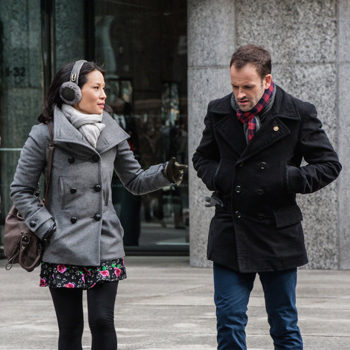 RaiQuattro's tweet photo. #Elementary: proseguono le avventure di #SherlockHolmes e #JaneWatson nella New York contemporanea. Stasera alle 21:15 episodi 16-17-18 https://t.co/i2fNJlO4kH