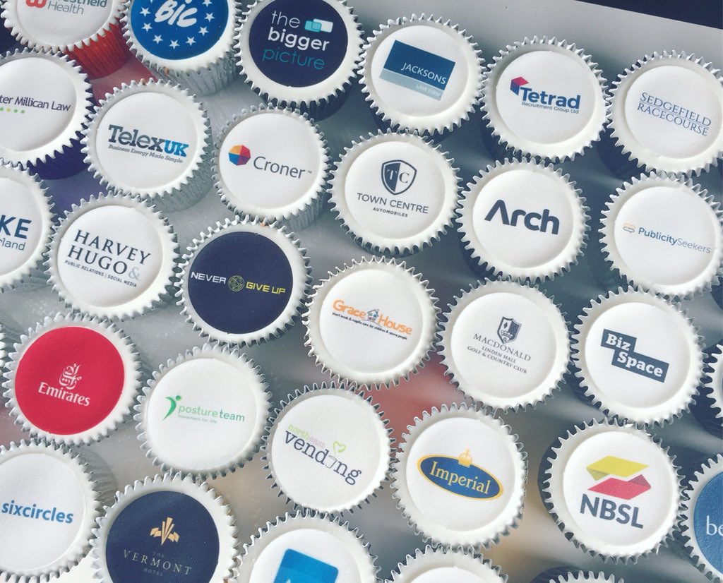 printcakesUK's tweet photo. Logos, logos everywhere but not a one to eat! 
(Today anyway 😉) 

#SYM18 #ShowYourMussel @TheMusselClub #sunderlandhour #nefollowers #ThisIsMINE #northeasthour https://t.co/6blgsgVmHJ