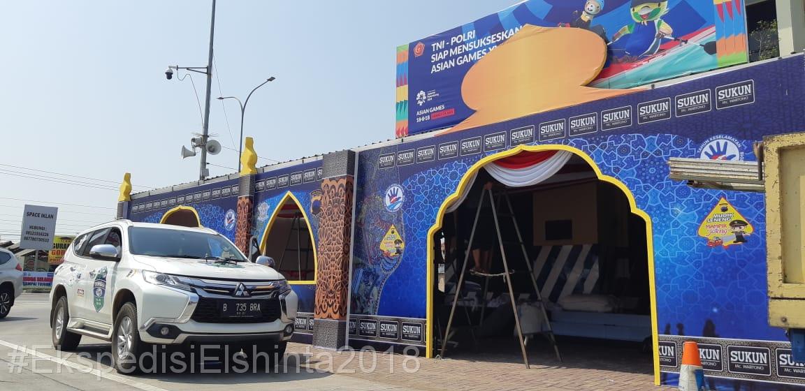 RadioElshinta's tweet photo. #TimEEJML2018 Lintas Jawa, Bali, dan Madura Memantau kesiapan Brexit (Brebes Exit) dalam mudik lebaran 2018.
#EkspedisiElshinta2018
Location: https://t.co/6RNW5xHndV https://t.co/yQ4Irxtqai