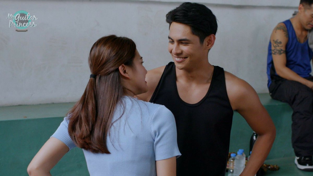 magsimula's tweet photo. You can't simply ignore their chemistry. With or without dialogue, #CelTin can create a lovely atmosphere that spells warmth, candidness & solace. They have built a distinct rapport that the viewers readily embraced. ๐งก@GMA_PA #MGPBasketball https://t.co/5kPsHhH1Rj