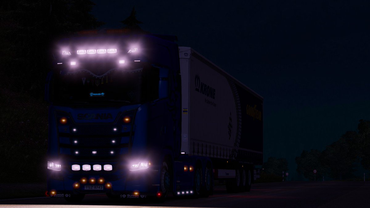 SlawDK's tweet photo. #wotrweekend completed thanks again @SCSsoftware for awesome event and rewards! #ets2 Keep on Trucking whit #TruckerFM 👍 https://t.co/WPHmmifrUB
