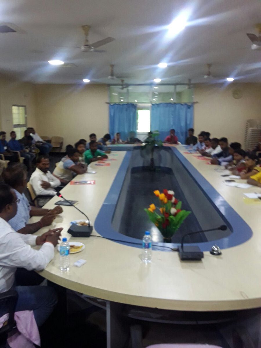 Malkangiri1's tweet photo. Motivator Training Program
@PRDeptOdisha @sbmodisha @paramiyer_ @swachhbharat @roopamishra77 @odisha_zsbp @tatatrusts #SBMOdisha
#ZSBP #SwachhBharat https://t.co/Zjl8W4x8jo