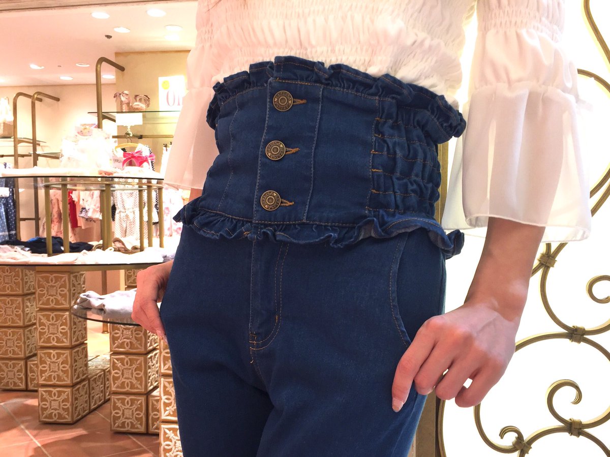 Liz Lisa Recommended Item ハイウエスト デニムスキニーパンツ 1 5027 0 Bl Mbl Ind 6 900 Tax T Co Glcizrmluw 定番のハイウエストタイプのデニムスキニーパンツ Liz Lisaらしいフリル レースアップも要チェック オール
