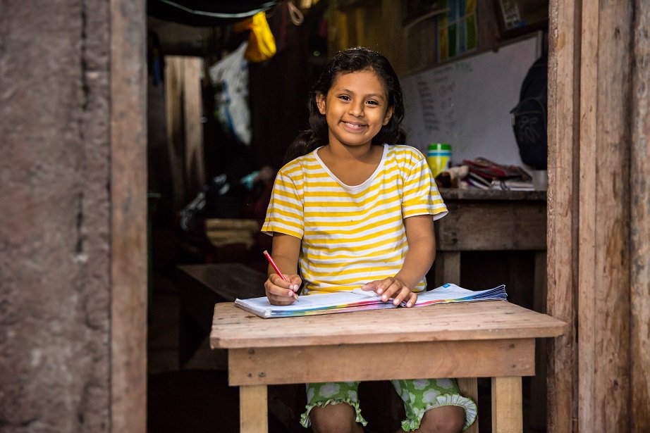 endthecycleAUS's tweet photo. Meet Sheyling from Nicaragua. She says "I am in grade 3rd grade. I love reading, I study. I write. I love literature and maths." https://t.co/YWIOCjrelv https://t.co/XNpdDPmdZ0