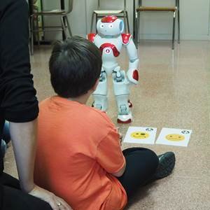 Atos España (@atoses) on Twitter photo Atos participa en <a href="/MaTHiSiSproject/">Mathisis Project</a>, un proyecto educativo de la UE en el que docentes y estudiantes interactúan con robots bit.ly/2HpDF8C #RSC Atos participa en <a href="/MaTHiSiSproject/">Mathisis Project</a>, un proyecto educativo de la UE en el que docentes y estudiantes interactúan con robots bit.ly/2HpDF8C #RSC