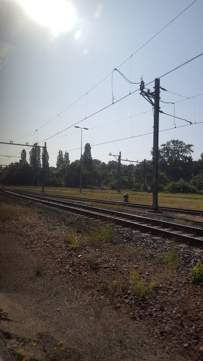 Op weg naar Utrecht met <a href="/NS_online/">NS online</a>! Evaluatie met @DeBroekriem. Ik zou zeggen..., laten we het dakterras nemen <a href="/pwvermeer/">Pieter Vermeer</a>! Tot zo!!