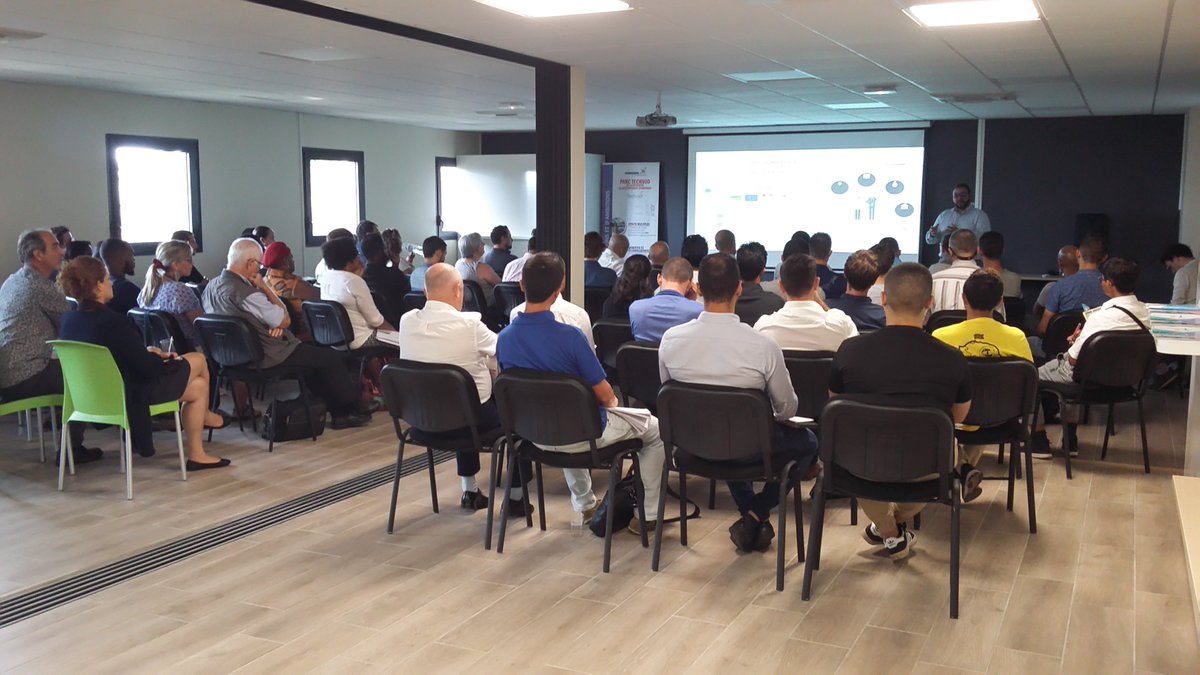 Technopole_974's tweet photo. Aujourd'hui, #matinale à #Techsud : Présentation des #dispositifs de #financement à l'amorçage d'un #projet avec @Bpifrance, le SAV de la @Region_Reunion, #RéunionActive, @Initiativerun et @Technopole_974 https://t.co/e0arKo8UVd