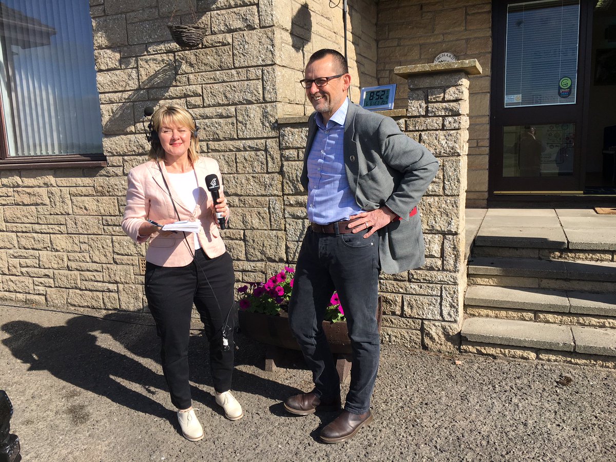 BBCGaryR's tweet photo. Iain Gulland @ZeroWasteScot tells #bbcgms a start date of 2019 / 2020 for a deposit return scheme in Scotland is a realist prospect. https://t.co/ImN7TfGfKH