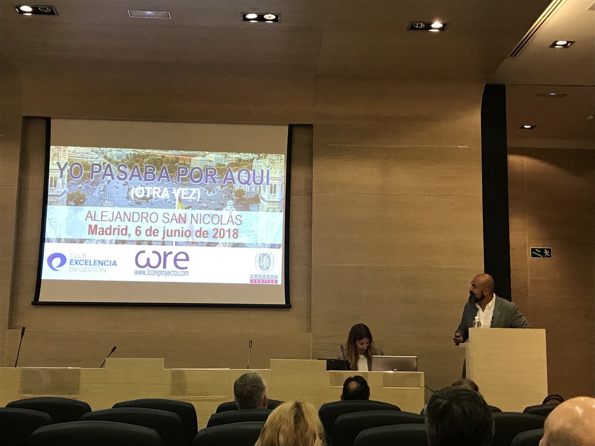 bmv_77's tweet photo. #compartiendoymejorando con @asnicolas gran ponencia sobre los puntos claves del modelo EFQM. Desde la priorizacion a la participación. @Club_Excelencia https://t.co/7Xs0aG481j
