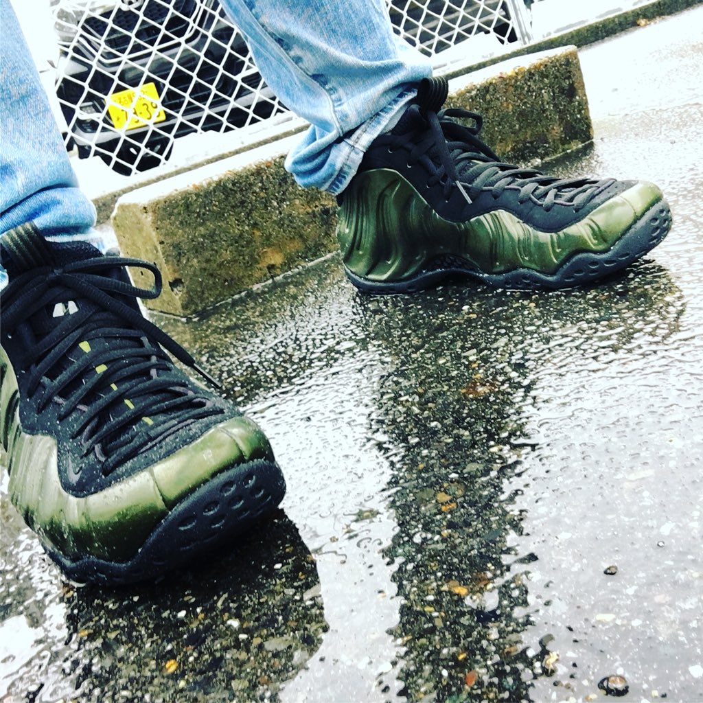 uwwtkaiki's tweet photo. 早速雨の日スニーカー
#雨 #梅雨 #ポジット #posite #formposite… https://t.co/IHWrlmHHmz… https://t.co/827lLtsOXp