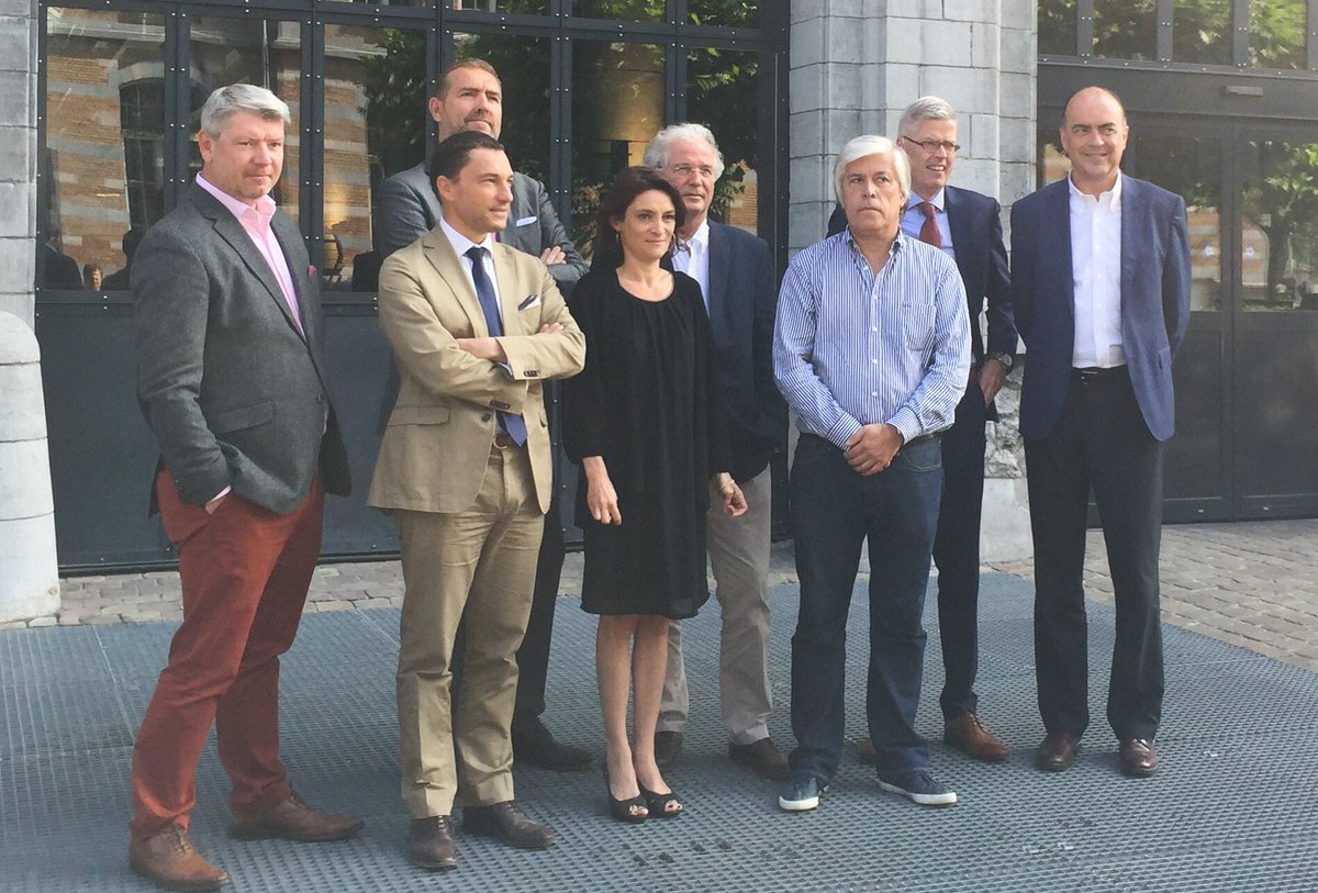 Prêt à Bruxelles pour 'Table Ronde' <a href="/MediaplanetBE/">Mediaplanet Belgium</a> Tour&amp;Taxis avec Ministre bruxellois <a href="/DidierGosuin/">Didier Gosuin</a> #prevention #santé #digitalhealth  #BeHealth