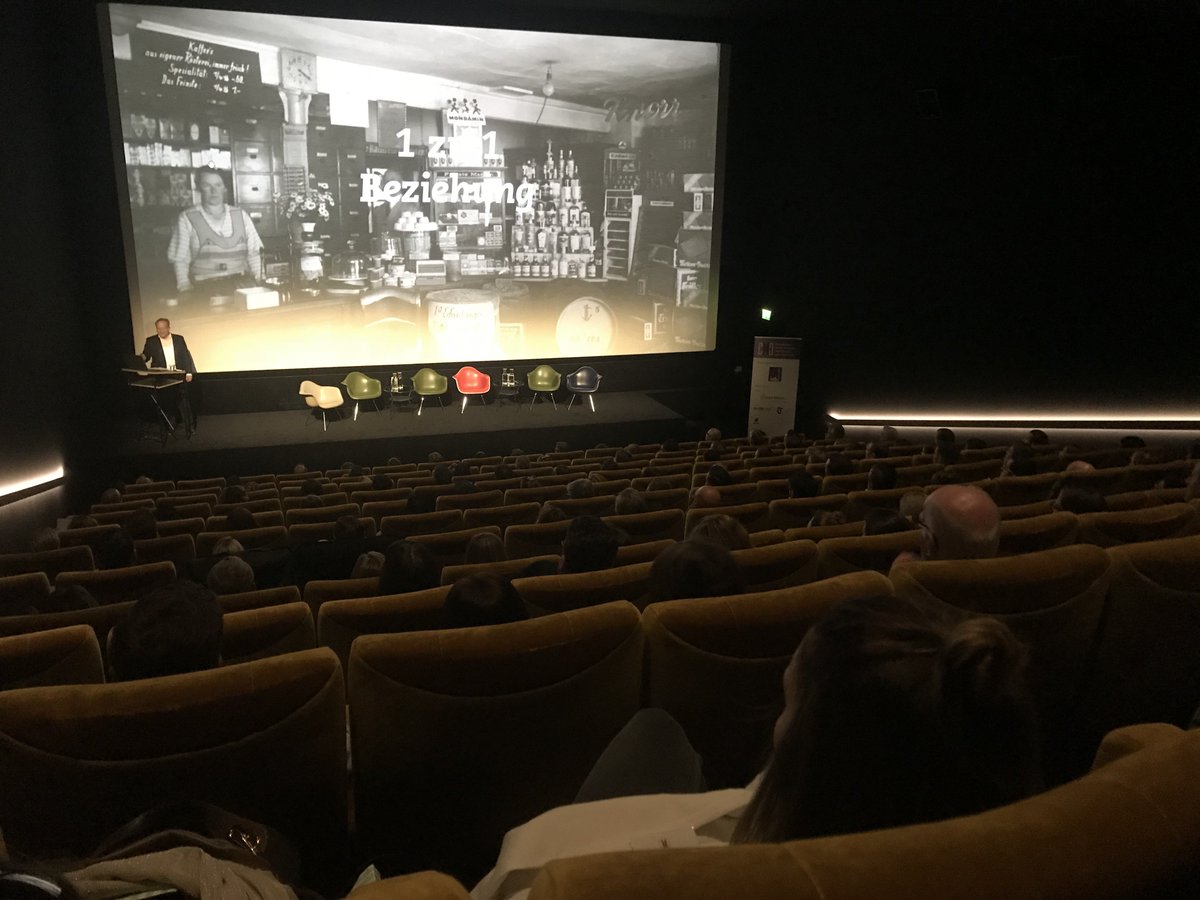 persoenlichcom's tweet photo. Der 1. Content Marketing Day #cmdch2018 im @kosmoszuerich ist mit 220 Teilnehmern ausverkauft. @persoenlichcom berichtet im morgigen Newsletter ausführlich vom Anlass. https://t.co/I3urxVq3nK