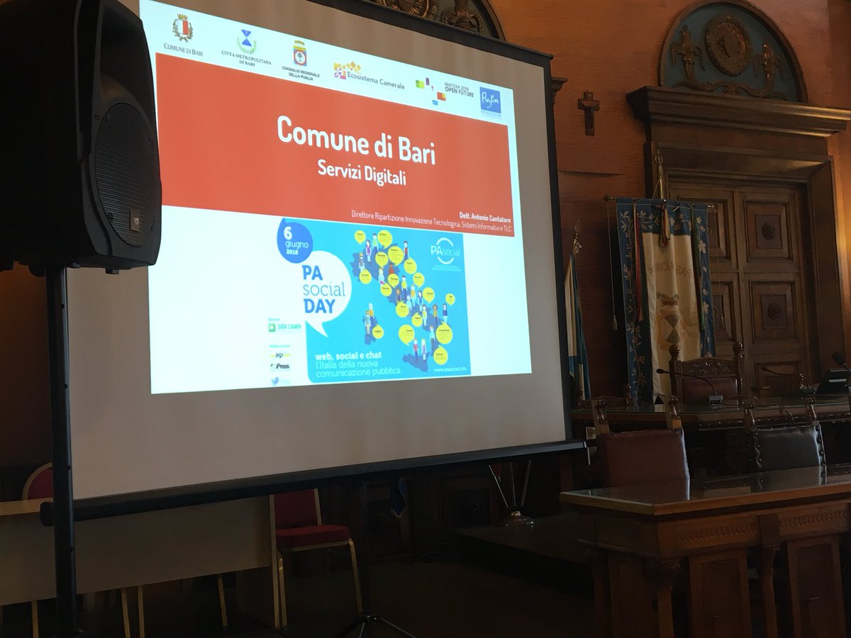 #pasocial Bari il <a href="/ComunediBari/">Comune di Bari</a>  e i servizi digitali per agenda e mobilità con Antonio cantatore