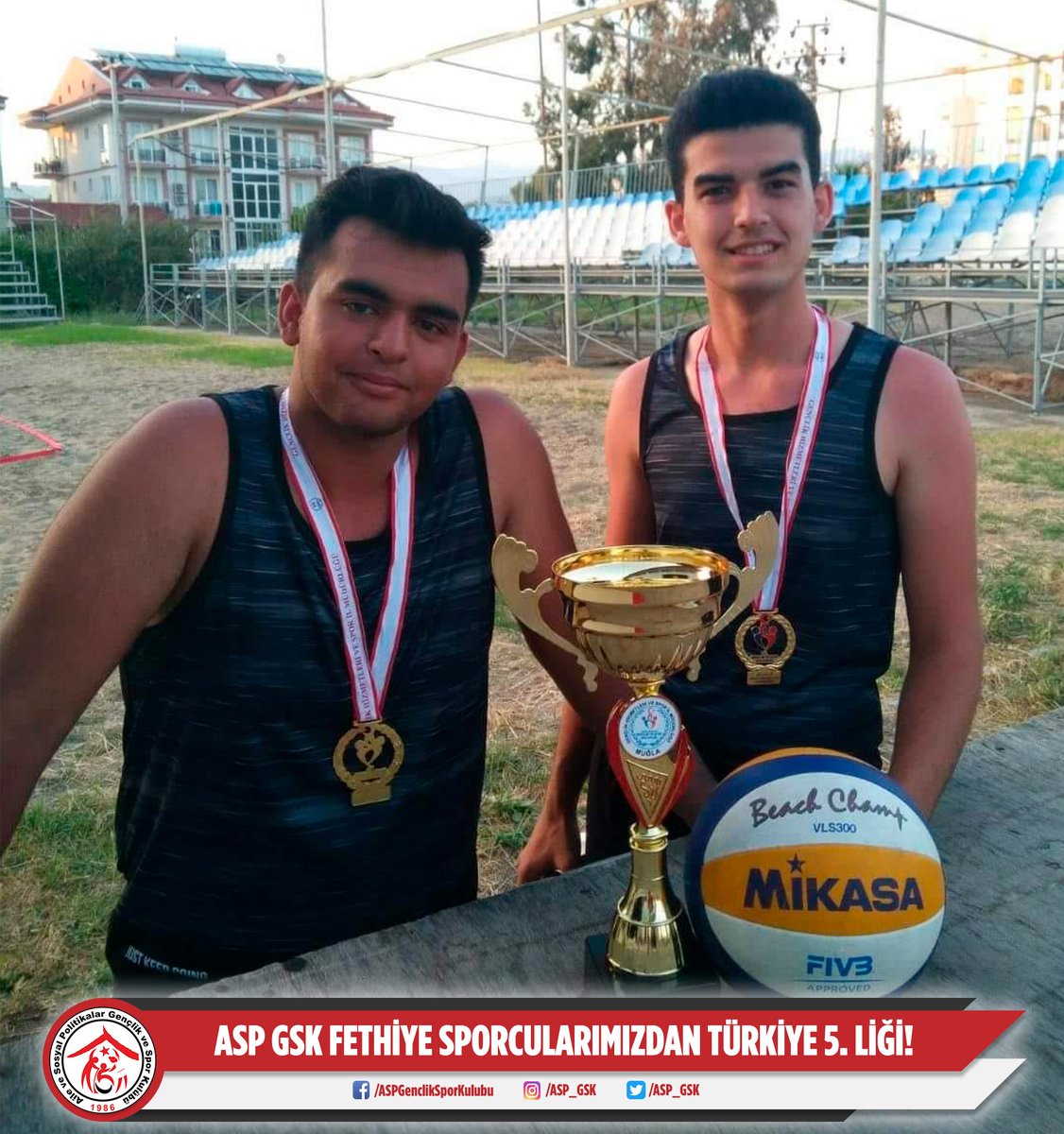 Fethiye Şubesi sporcularından Burak Şakar ve Emre Benk Mersin ilinde düzenlenen okullar arası plaj voleybolu müsabakalarında ilimizi temsilen yarışmışlar ve Türkiye 5. olmuşlardır.
ASP GSK ailesi olarak sporcularımızı tebrik ediyor ve başarılarının devamını diliyoruz.
#AspFethiye